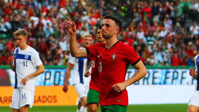 Linha de 3: «Portugal não tem de ter receio em se assumir como favorito»