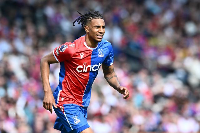 Tubarões da Premier League de olho em Michael Olise