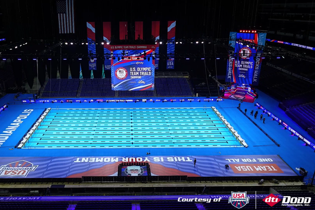 Vídeo: Estádio da NFL transformado para receber campeonato de natação