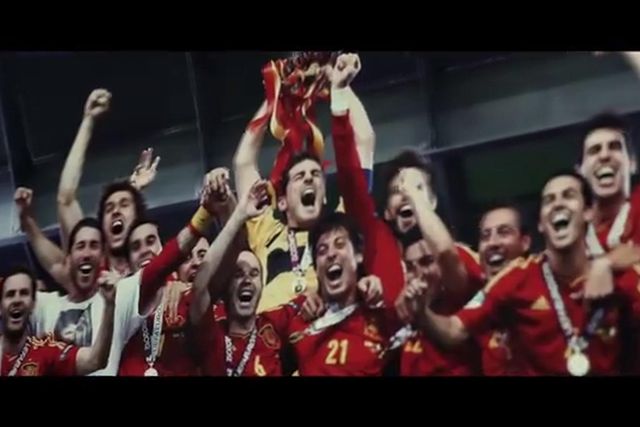 Nadal narra, familiares anunciam convocados de Espanha