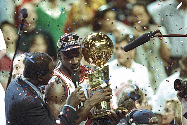 Michael Jordan, seis vezes campeão da NBA ao serviço dos Chicago Bulls, esteve em Portugal