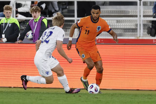 Países Baixos cumprem na Finlândia e entram com o pé direito na qualificação