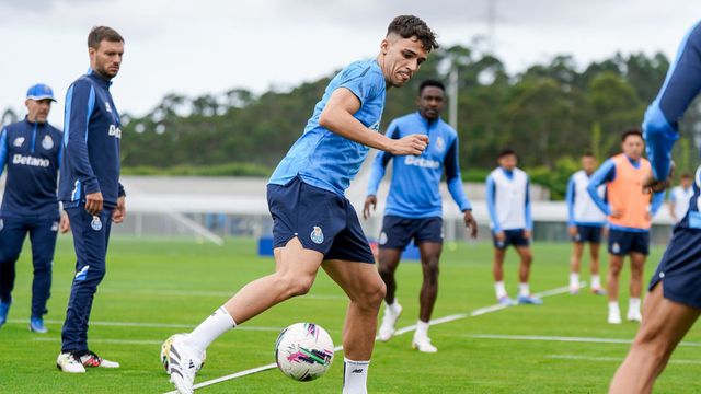 Médio espanhol já trabalha no Olival e promete ser uma mais-valia dos dragões para o Mundial de Clubes (Foto: FC Porto)
