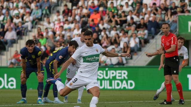 «André Silva dá garantias imediatas ao FC Porto»