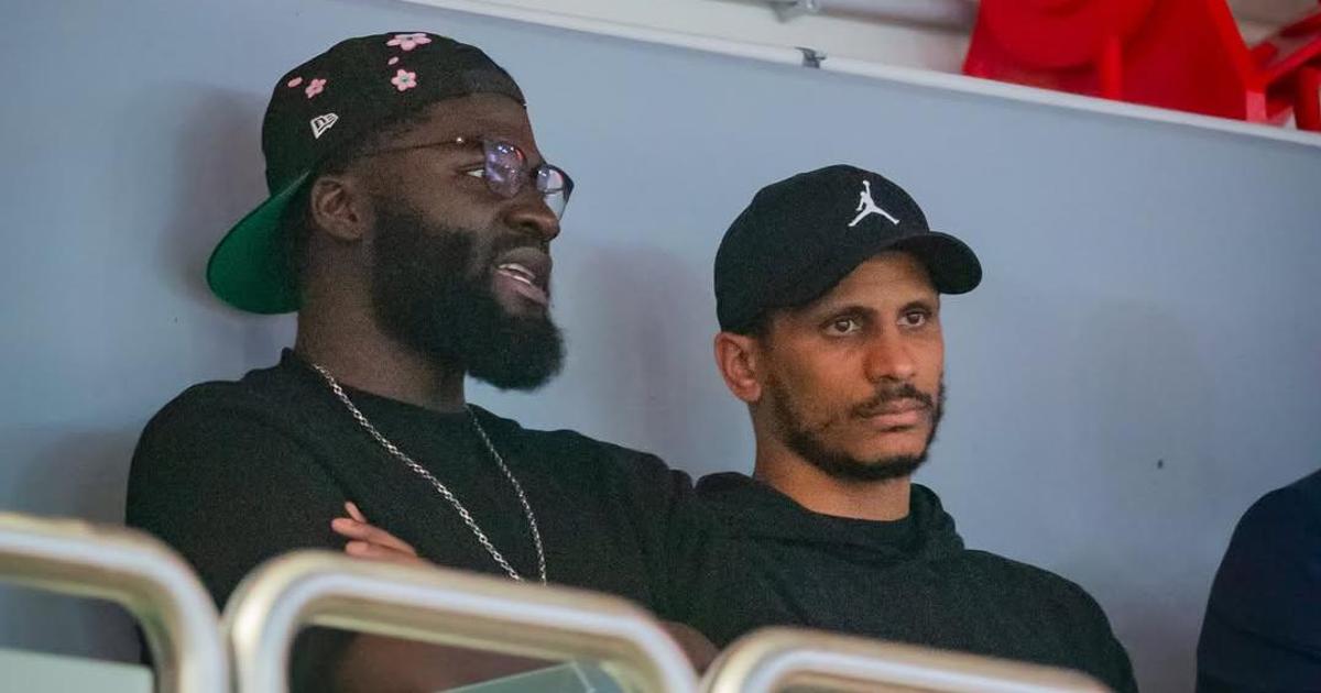 Dupla de luxo a ver o Benfica-FC Porto: Neemias e treinador 