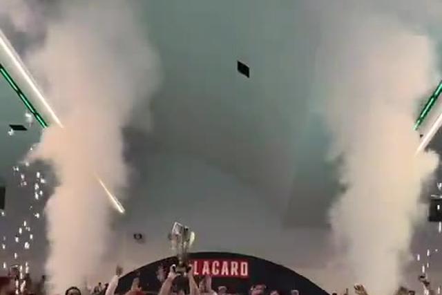 O momento em que o Sporting ergue a Taça de Portugal após bater o Benfica