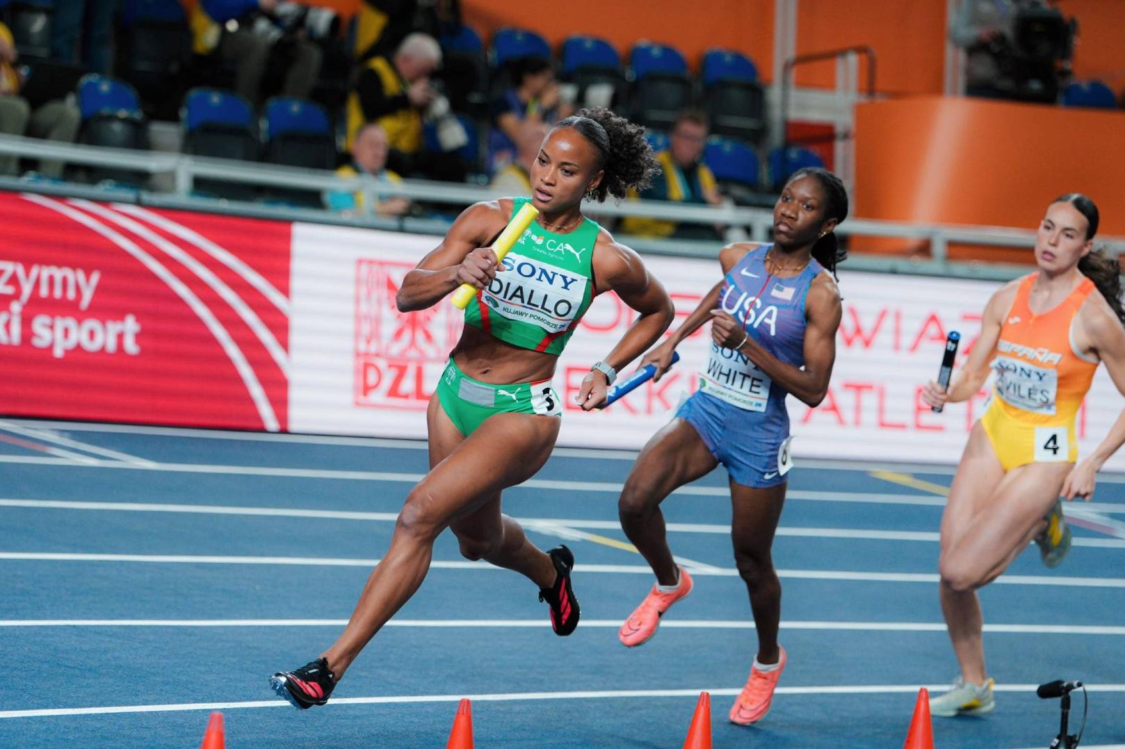 A benfiquista Fatoumata Diallo estabeleceu um novo recorde nacional nos 400 m barreiras. Foto FPA