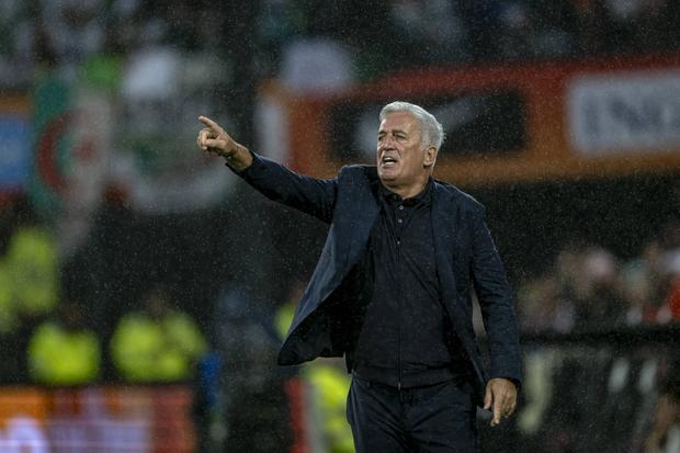 Vladimir Petkovic, selecionador da Argélia