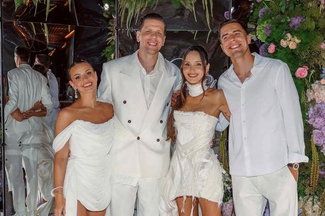 Bednarek marcou presença no 10.º aniversário de casamento de Szczesny - Foto: Instagram/@juuulencja
