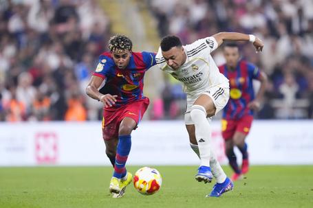 Mbappé já não está entre os mais valiosos do Mundo, dois portugueses no 'top'-10 (fotos)