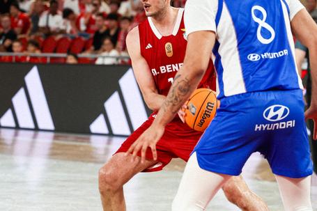 Os encarnados estão em vantagem na final da Liga Portuguesa de Basquetebol - Foto: SL Benfica