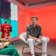 Adrien Silva recorda para A BOLA o que viveu no Rússia 2018 (Foto: André Carvalho)