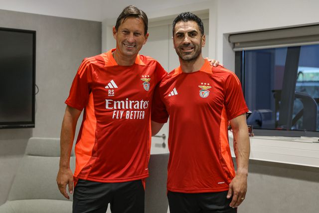 Jogadas de 'laboratório' do Benfica têm novo cérebro