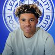 Oficial: Leicester contrata jovem médio ao Chelsea