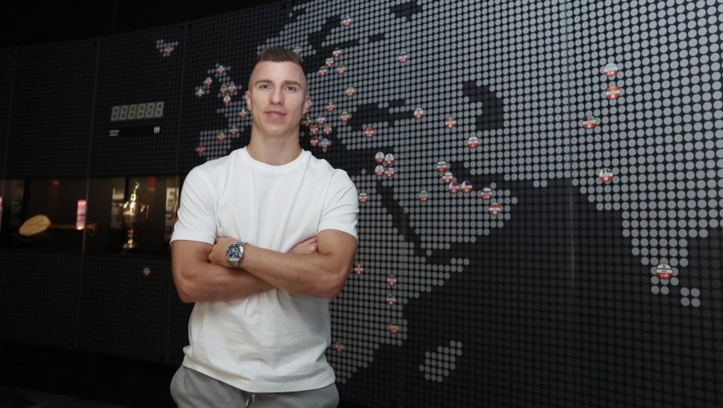 Chishkala despede-se do Benfica ao fim de cinco anos Foto: SL Benfica