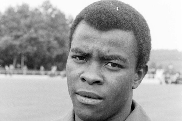 Jacinto João, aqui ao serviço da Seleção Nacional B, foi o herói da final da Taça de 1967. FOTO A BOLA