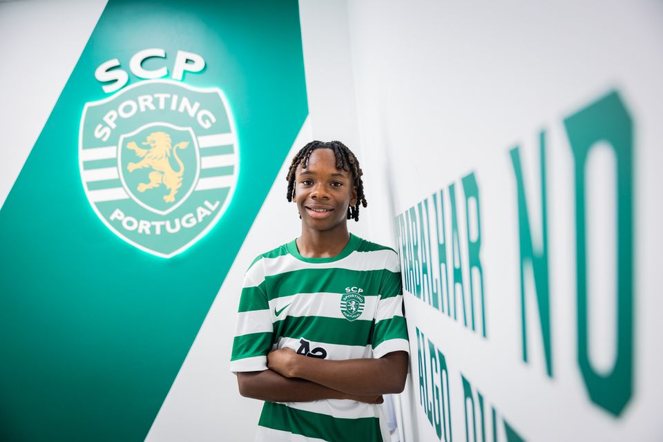 Ex-Benfica vindo do Estoril reforça Sporting