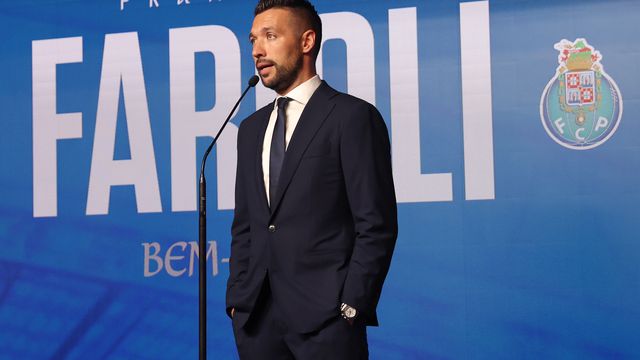 Farioli assinou até 2027 com o FC Porto (Foto: Catarina Morais/Kapta+)