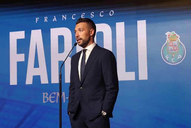 Farioli assinou até 2027 com o FC Porto (Foto: Catarina Morais/Kapta+)