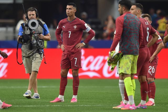 Cristiano Ronaldo no final do Espanha-Portugal. Foto MIGUEL NUNES