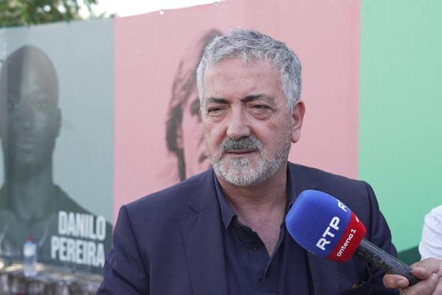 «Gosto muito de Jorge Jesus, tem o seu feitio mas põe as equipas a jogar»