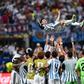 Messi vai ao ar numa reviravolta para a história (crónica)
