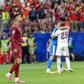 Cristiano Ronaldo não escondeu a frustração depois da eliminação de Portugal