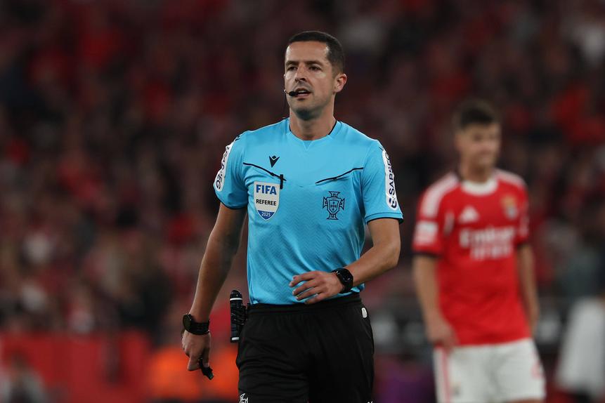 Gustavo Correia, árbitro da AF Porto — Foto: IMAGO