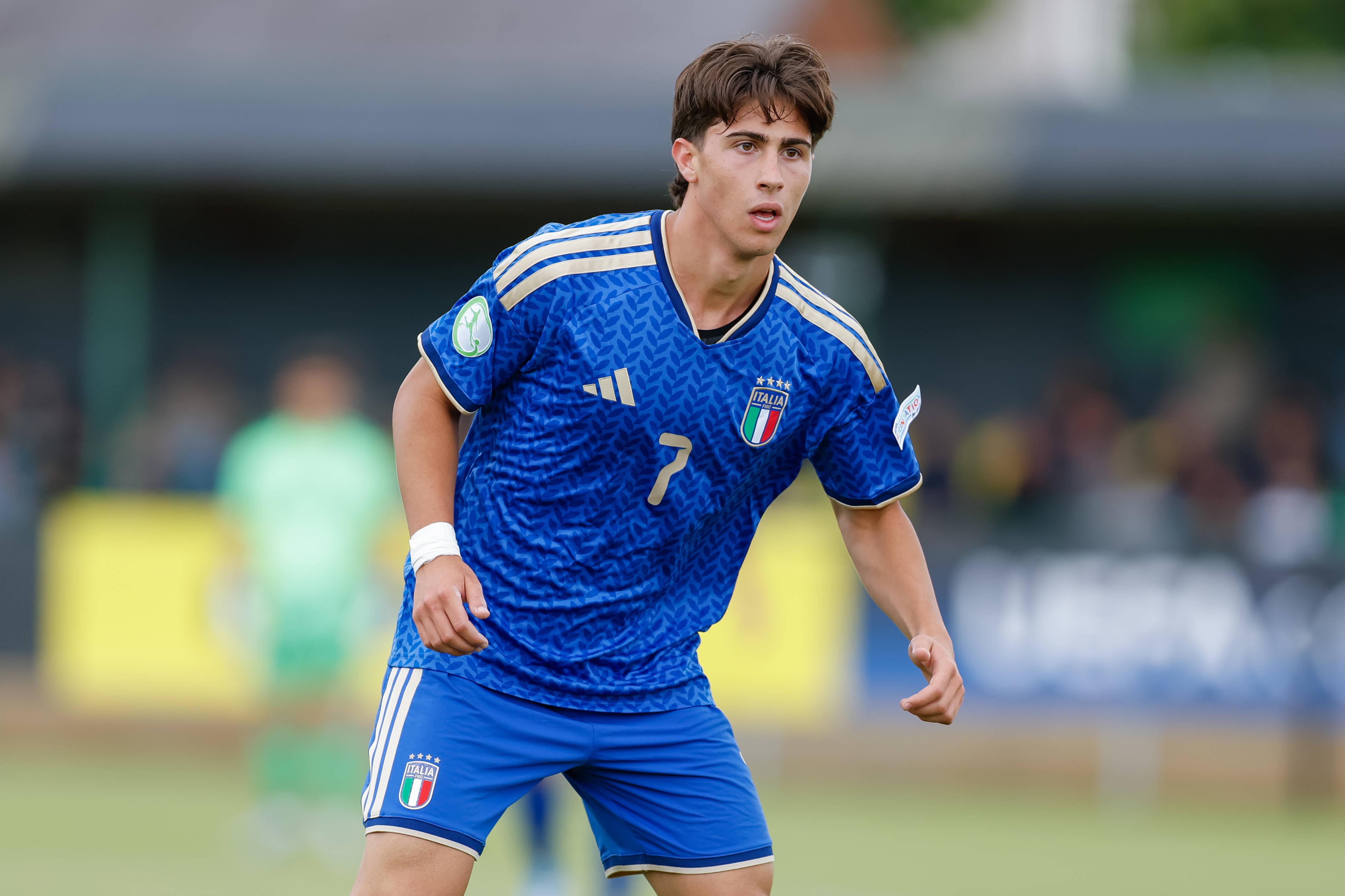 Federico Coletta, internacional sub-19 por Itália e jogador do Benfica B