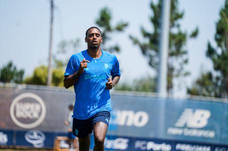 Pablo Rosario foi um dos sete internacionais que voltaram mais tarde - Foto: FC Porto