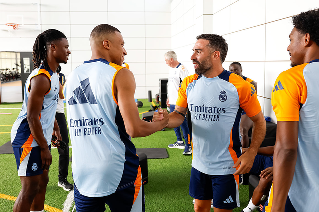 Aí está ele: Kylian Mbappé já treina no Real Madrid (imagens)