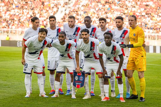 Gonçalo Ramos titular e estreia de João Neves no empate do PSG na Áustria