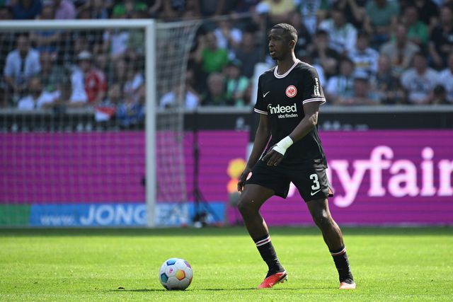 Depois de João Neves, PSG prepara-se para fechar outro reforço