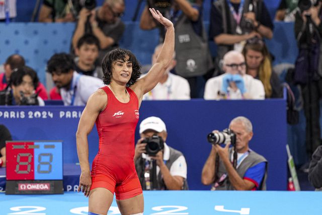 100 gramas desqualificaram lutadora indiana do combate pela medalha de ouro