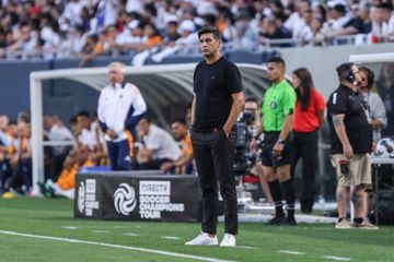 Após vencer Man. City e Real Madrid, Paulo Fonseca derrota Barcelona nos penáltis