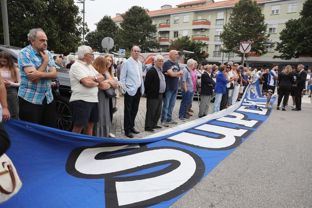 FC Porto agradece homenagens ao «lendário capitão» Jorge Costa
