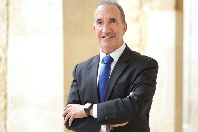 Carlos Moura é candidato à presidência do Conselho Fiscal do Benfica pela lista de Martim Mayer