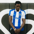 Estrela da NBA surpreende e aparece vestida à FC Porto (fotos)