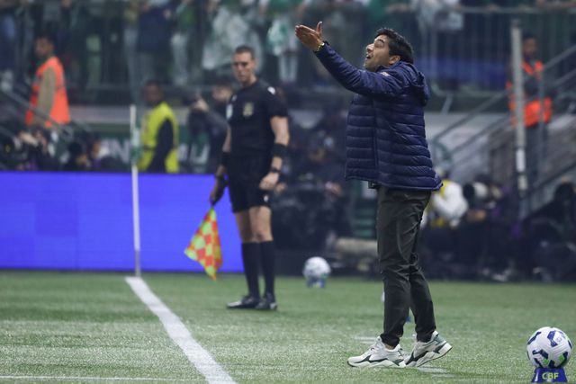 Abel Ferreira na derrota do Palmeiras frente ao Corinthians por 0-2 Foto: IMAGO
