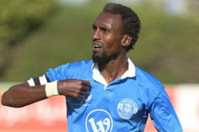 Cantona lamenta morte de 'Pelé Palestiniano' enquanto esperava ajuda humanitária