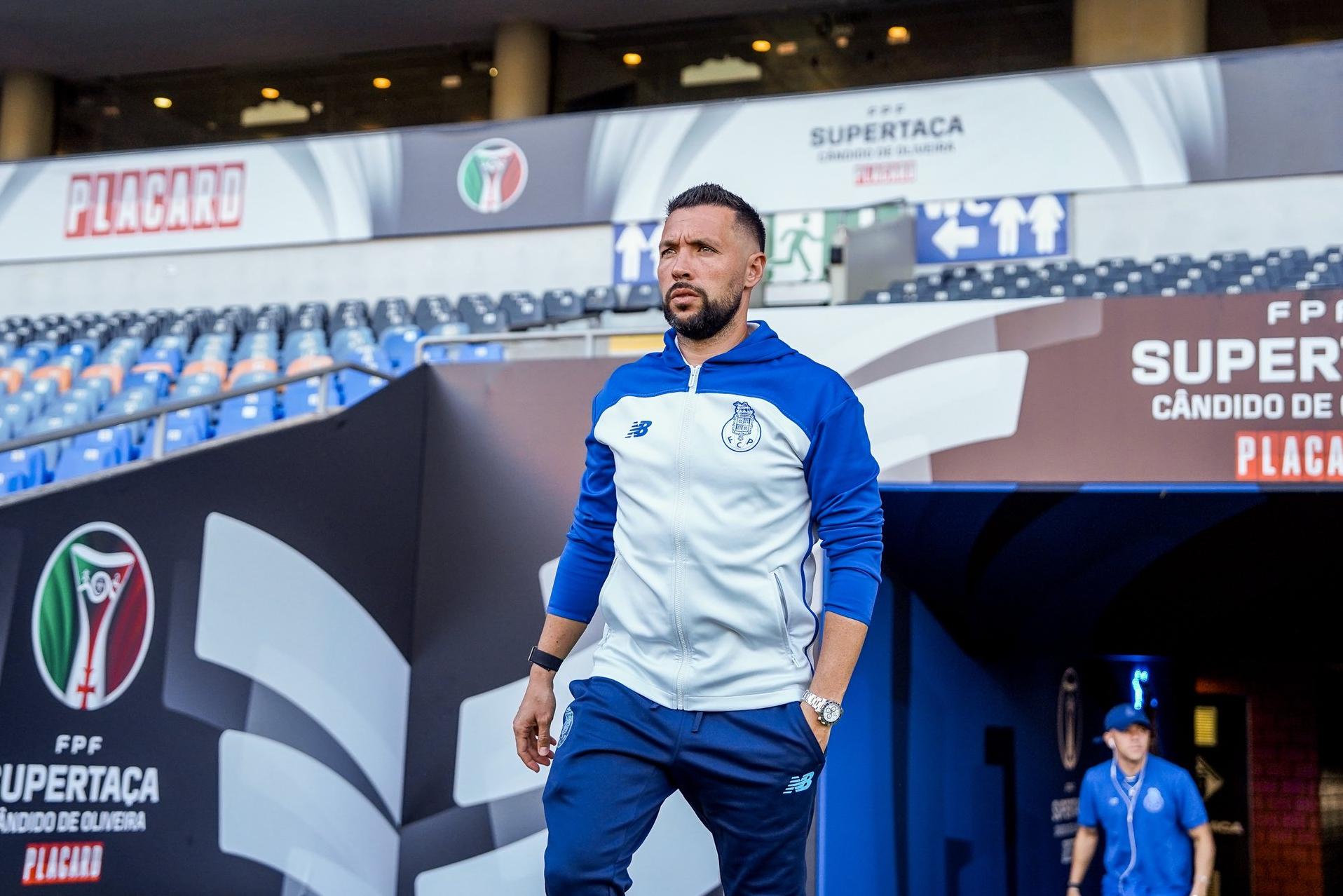 Farioli projeto o jogo com os ribatejanos - Foto: FC Porto