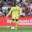 Samuel Soares foi titular frente ao Hearts, na Luz - Foto: Miguel Nunes