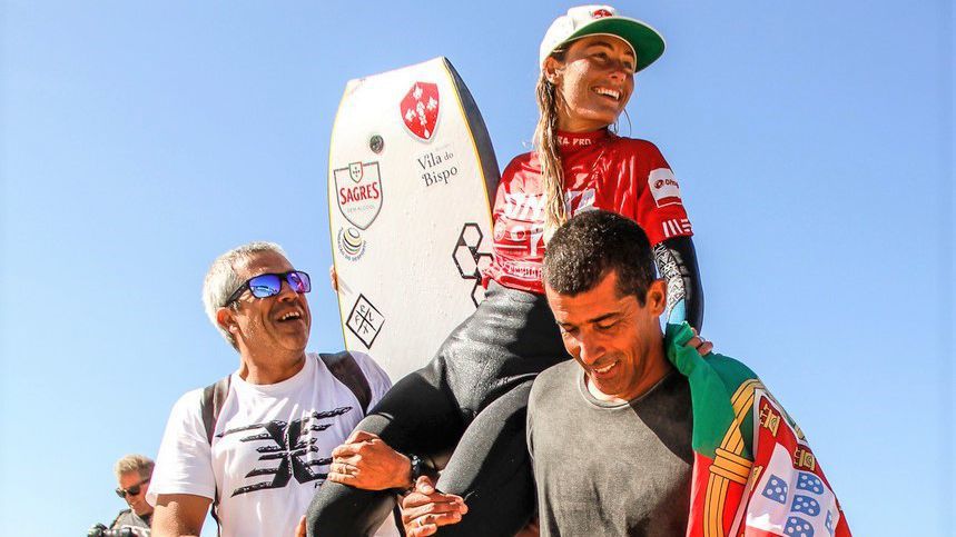 Joana Schenker quer voltar a ser feliz na Praia Grande