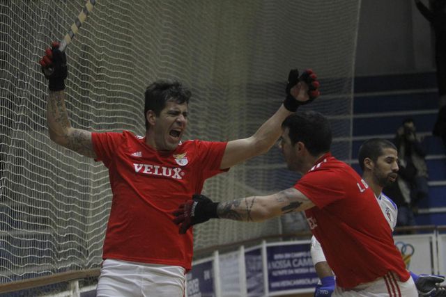 Hóquei: Benfica e rivais preparam-se fora de portas