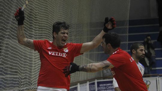 Hóquei: Benfica e rivais preparam-se fora de portas