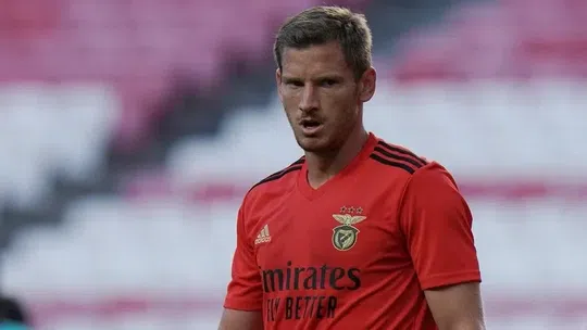 Vertonghen queria tanto ficar em Portugal que tinha outro clube da Liga em mente