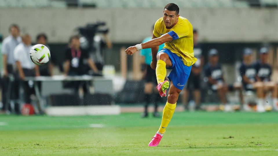 Vídeo: Mahrez assustou mas Ronaldo respondeu de imediato