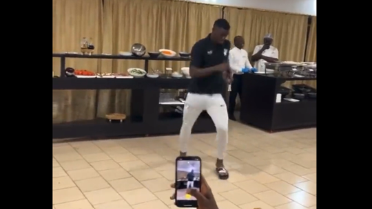 Diomande já brilha na Costa do Marfim na… dança (vídeo)