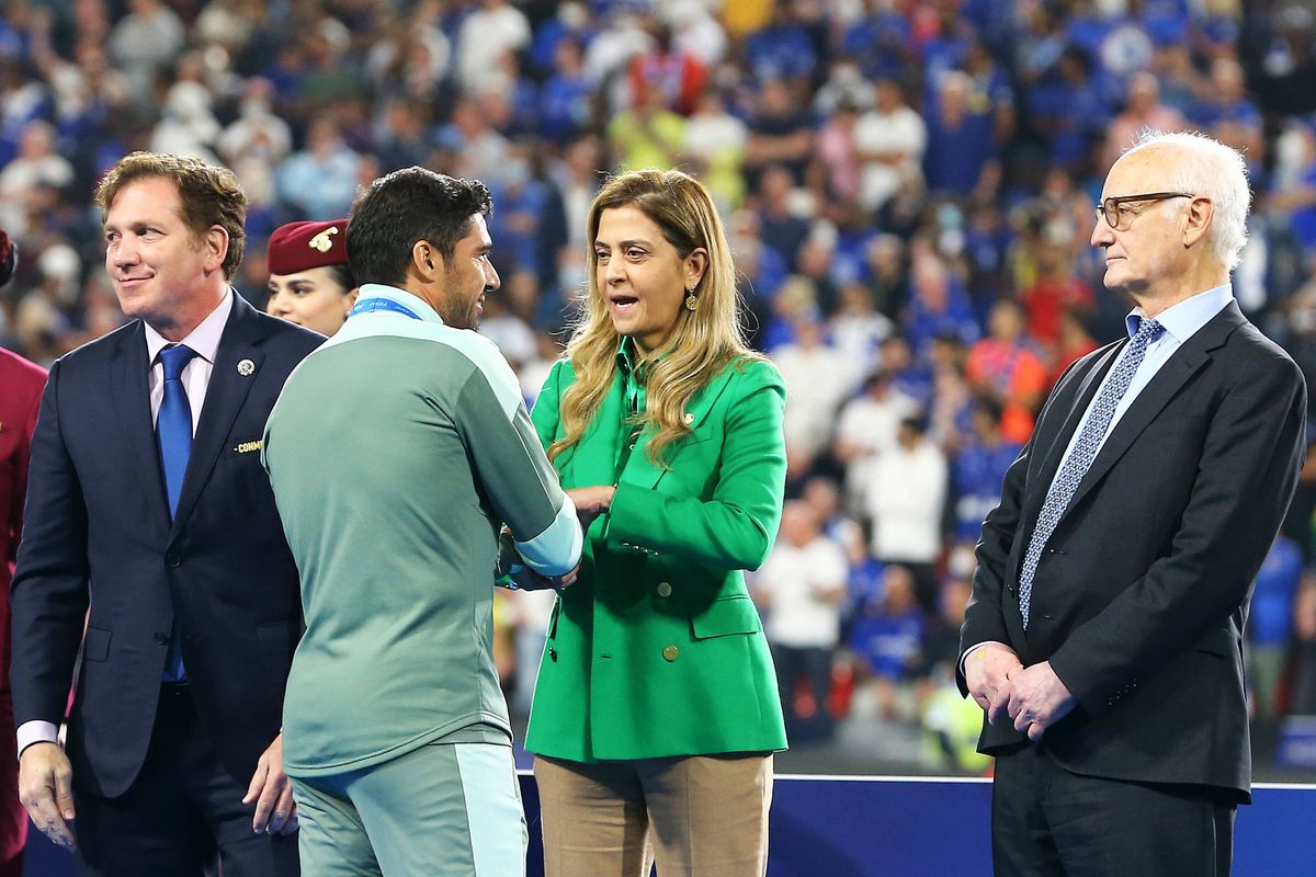 Leila Pereira arrasa presidente da CONMEBOL: «Nem a Inteligência Artificial...»