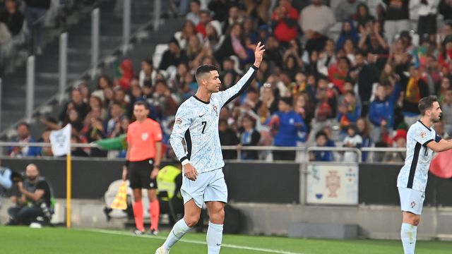 Roberto Martínez fala do «feito incrível» de Cristiano Ronaldo